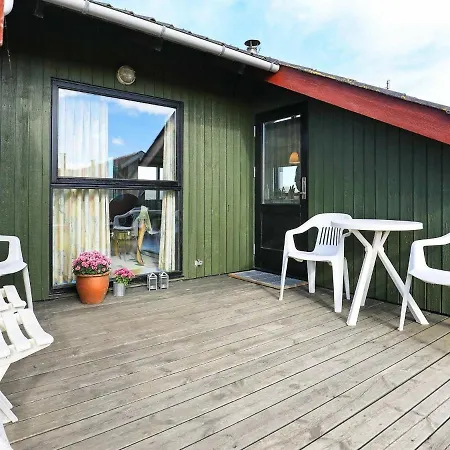 Spacious Holiday In Jutland Near The Sea